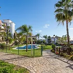 アパート Golf Estate 3 Pools Year, Gym, Tennis & Huge Terrace