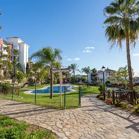 Διαμέρισμα Golf Estate 3 Pools Year, Gym, Tennis & Huge Terrace