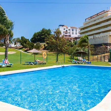 Golf Estate 3 Pools Year, Gym, Tennis & Huge Terrace