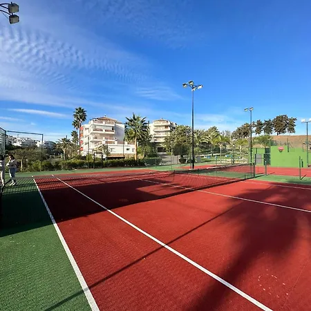 Golf Estate 3 Pools Year, Gym, Tennis & Huge Terrace Διαμέρισμα